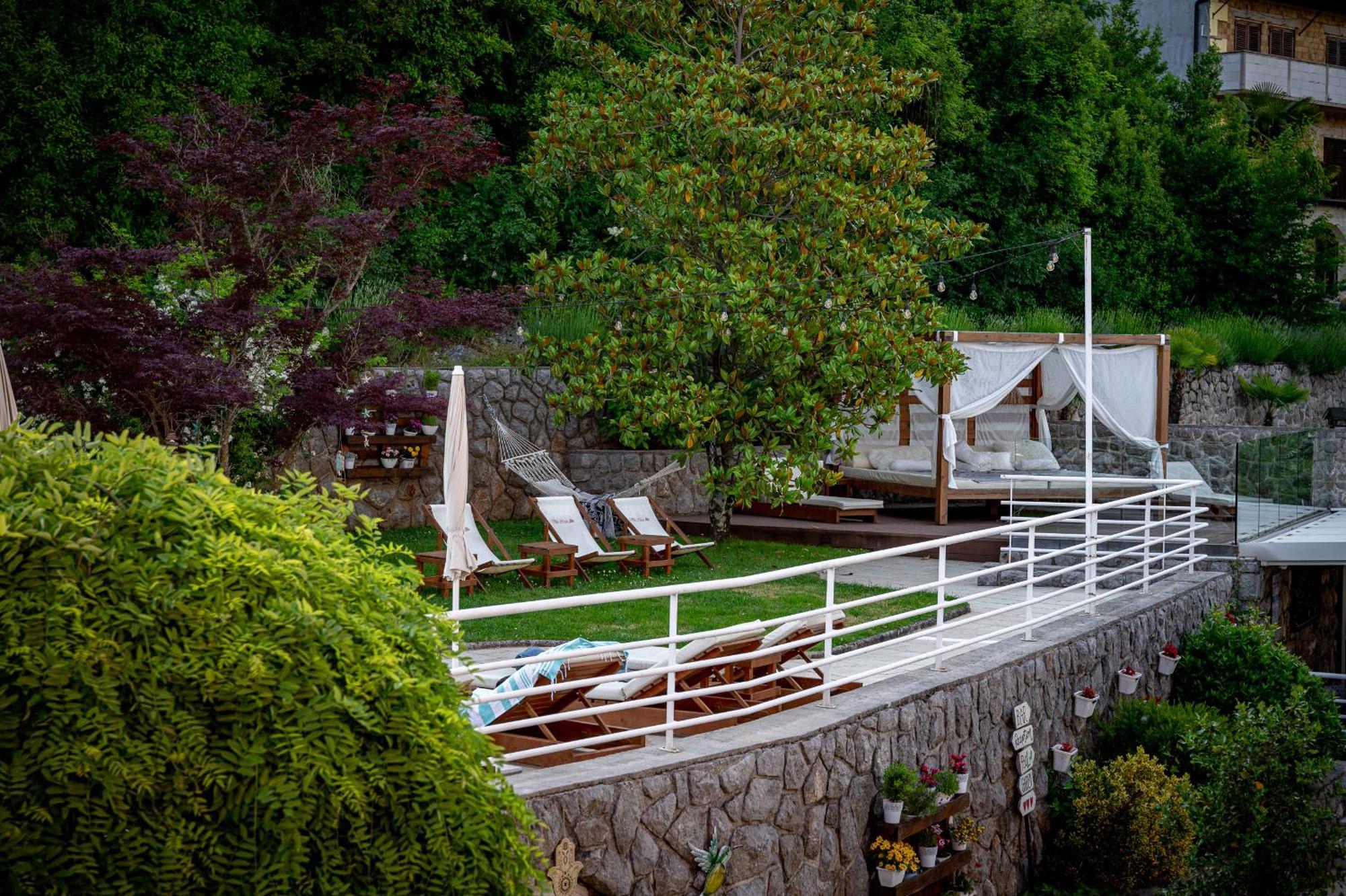 Villa Nada Lovran Bagian luar foto