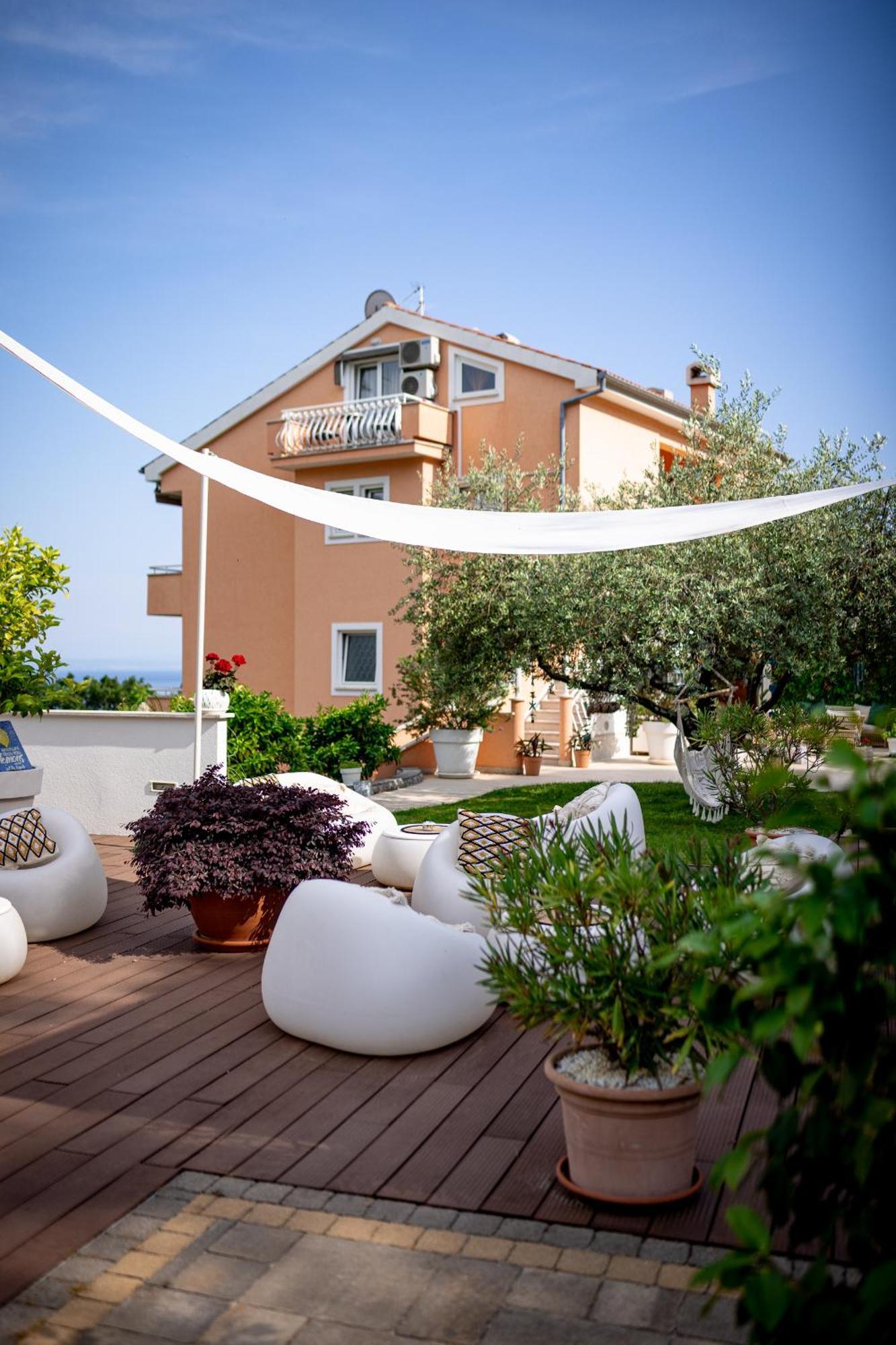 Villa Nada Lovran Bagian luar foto