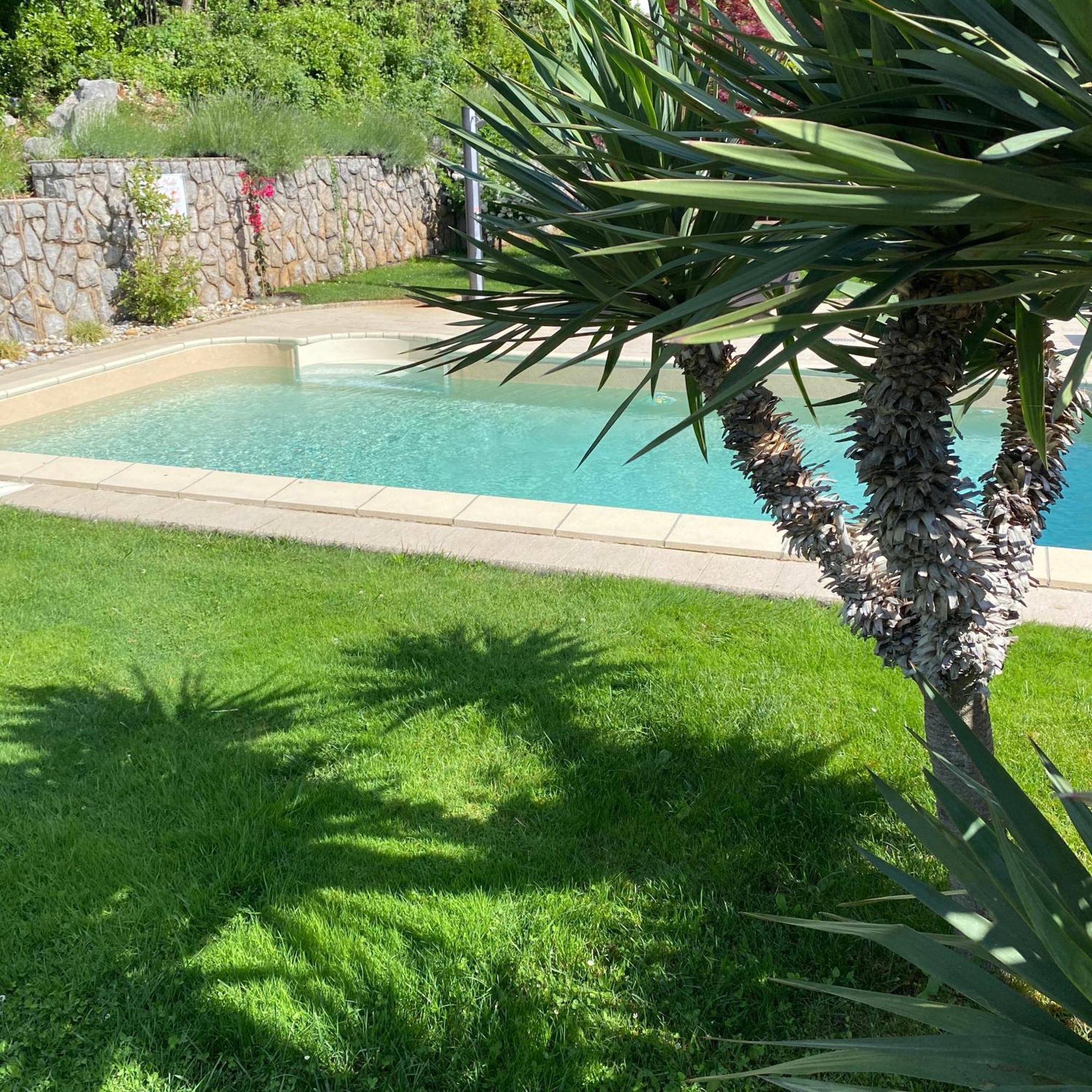 Villa Nada Lovran Bagian luar foto
