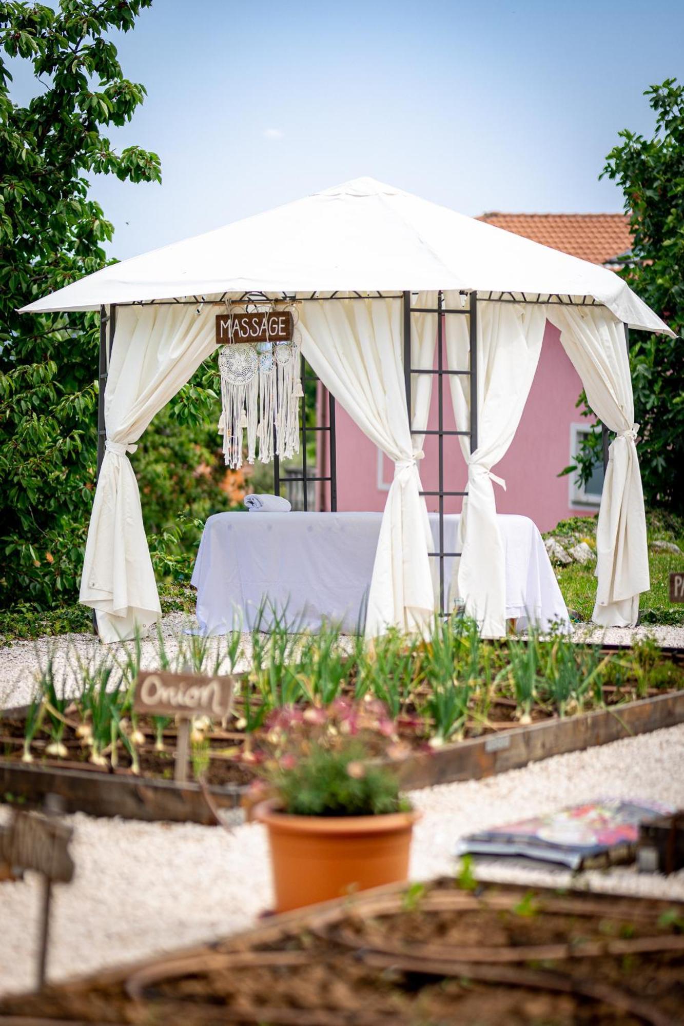 Villa Nada Lovran Bagian luar foto